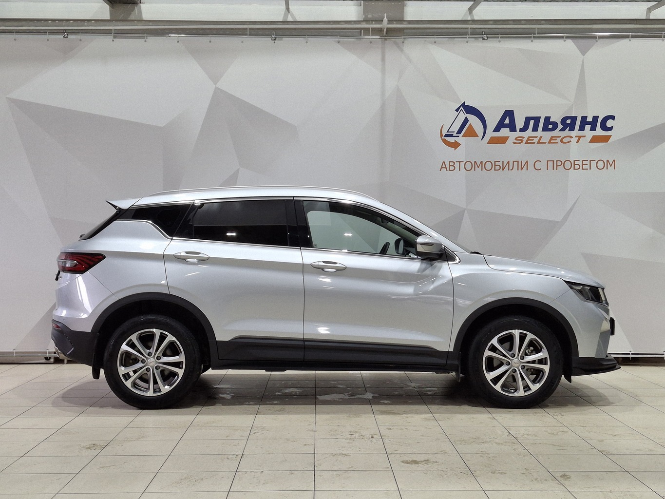 GEELY COOLRAY