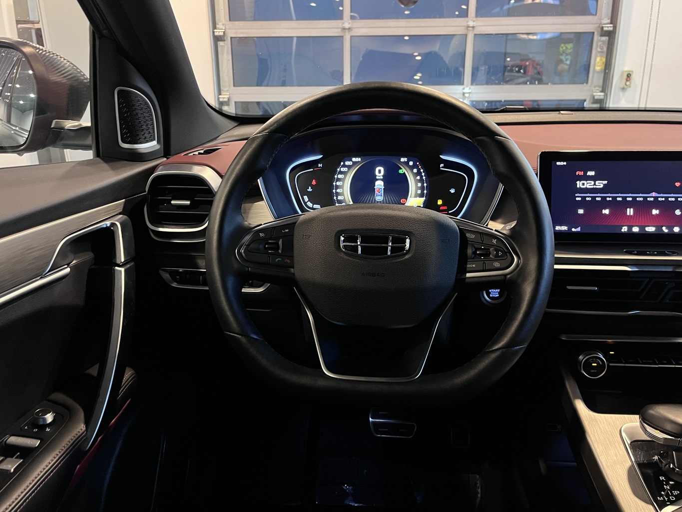 GEELY COOLRAY