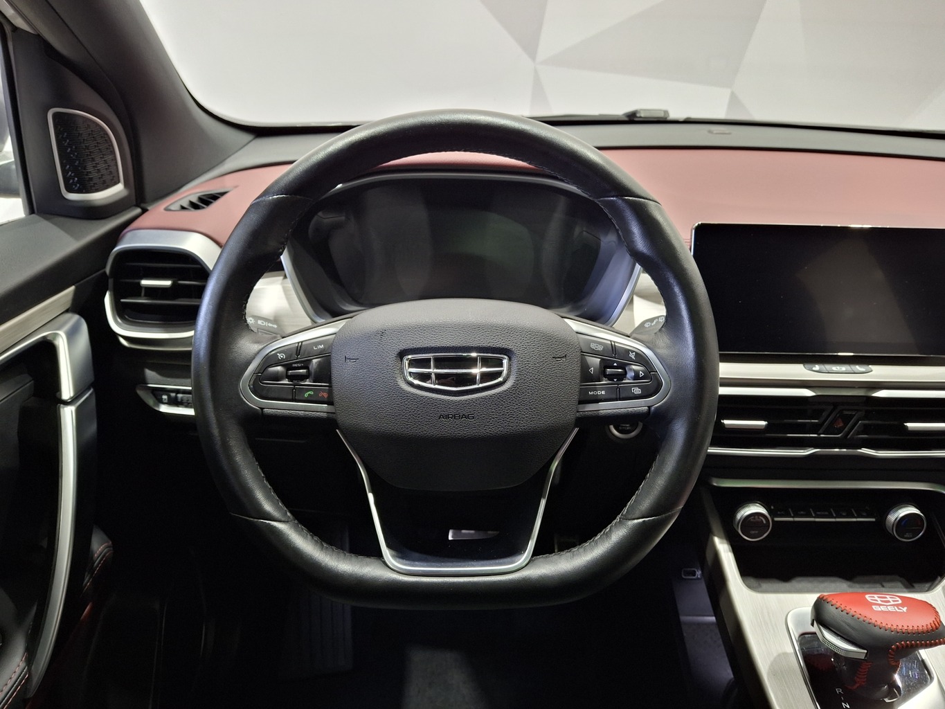GEELY COOLRAY (SX11 A3)