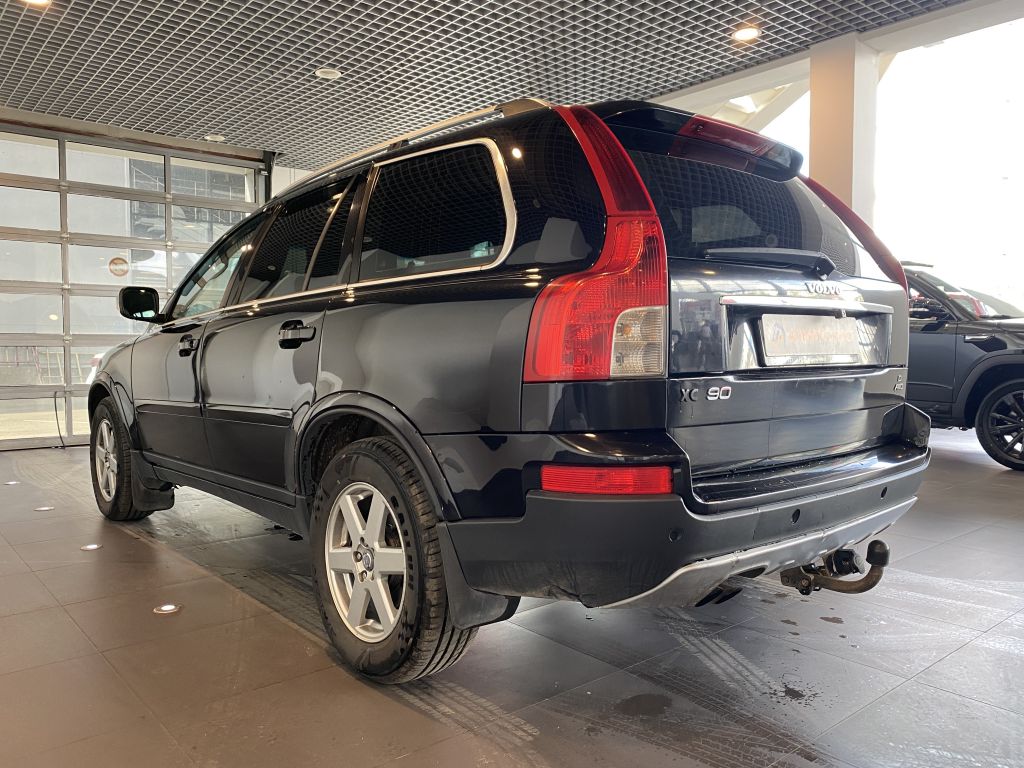 VOLVO XC 90