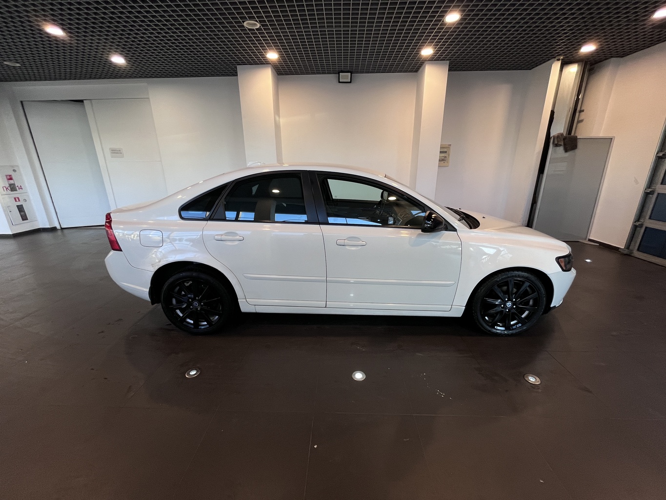 VOLVO S40