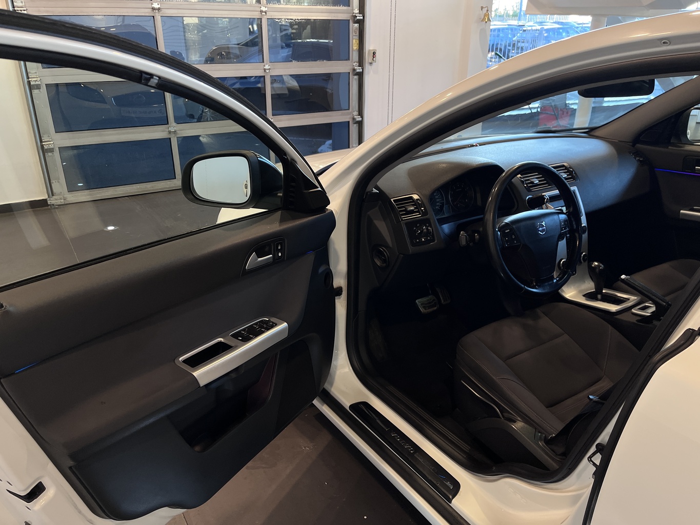 VOLVO S40
