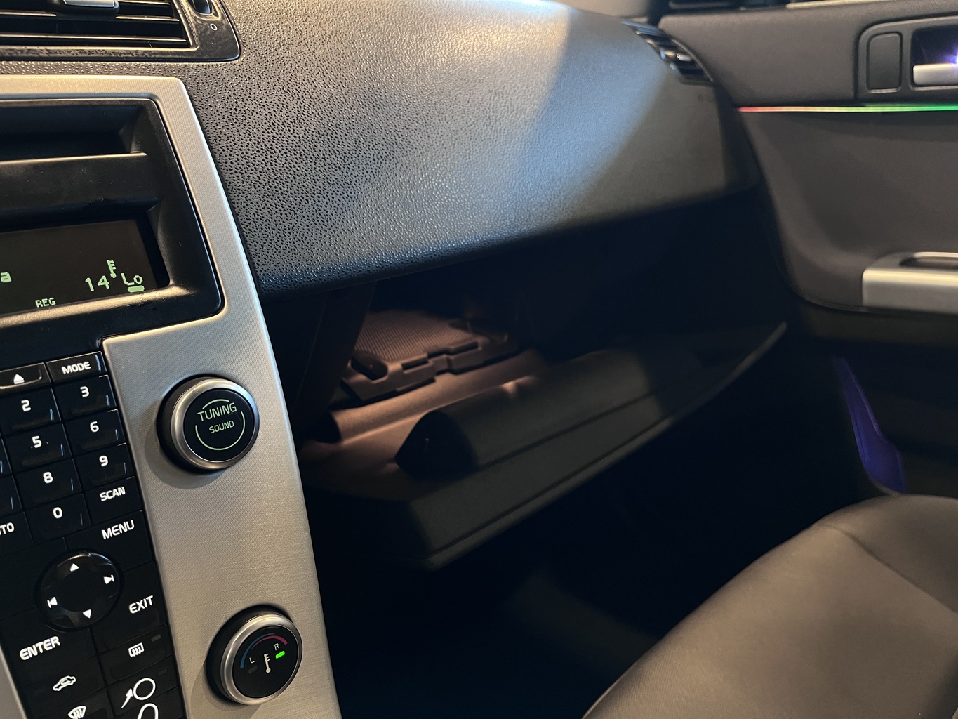 VOLVO S40