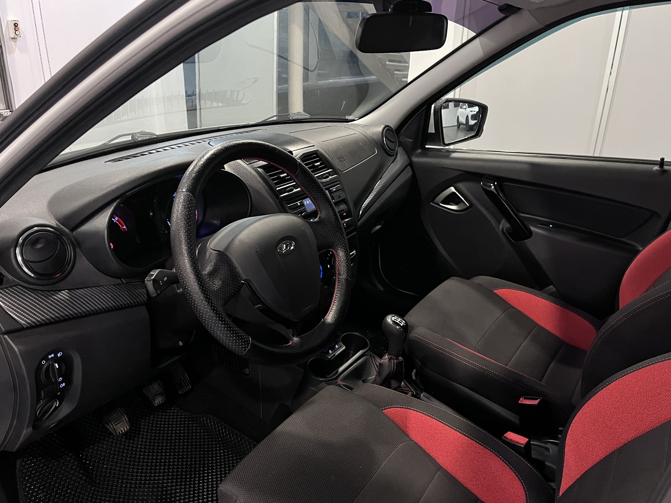 LADA GRANTA