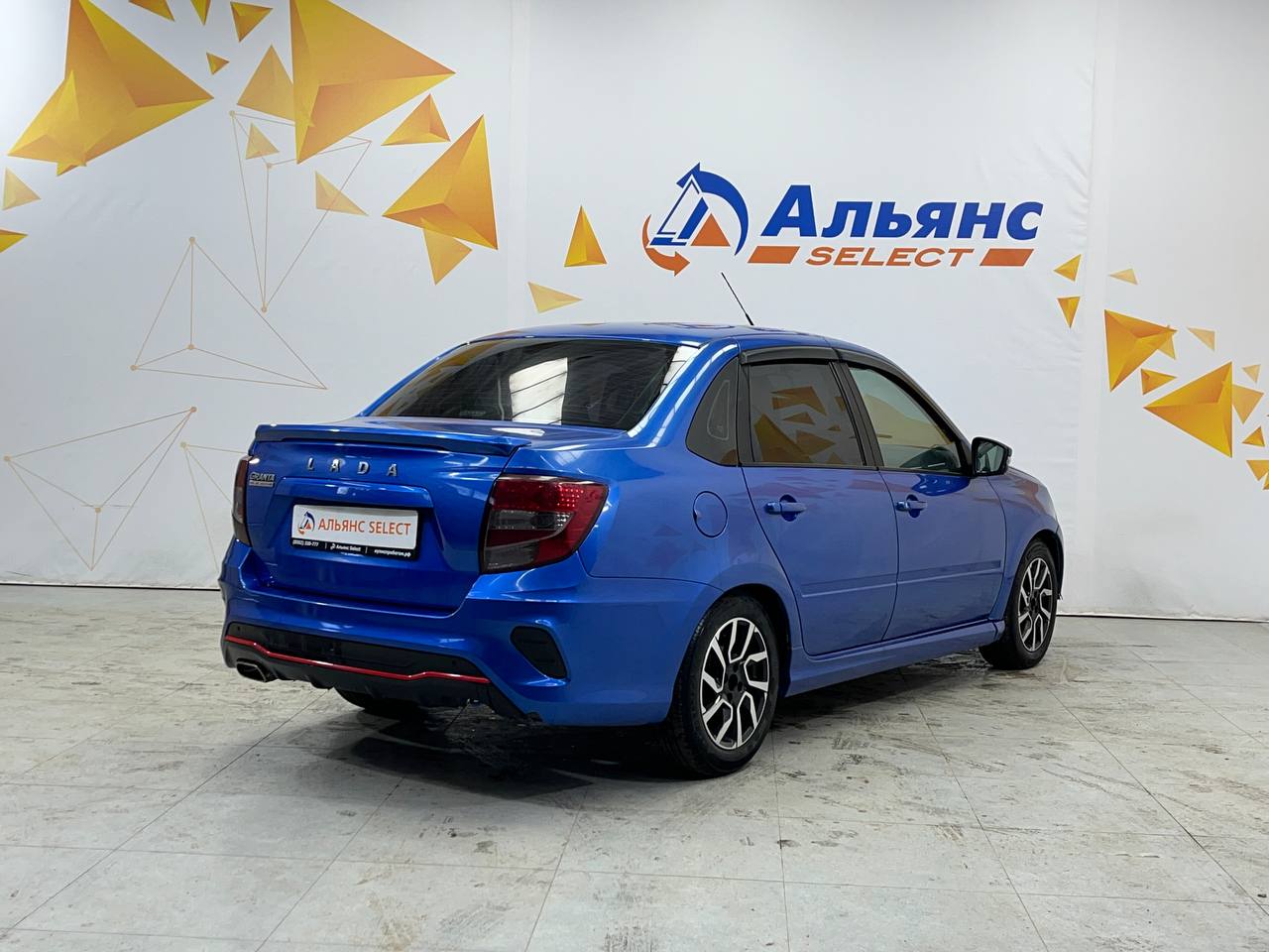 LADA GRANTA