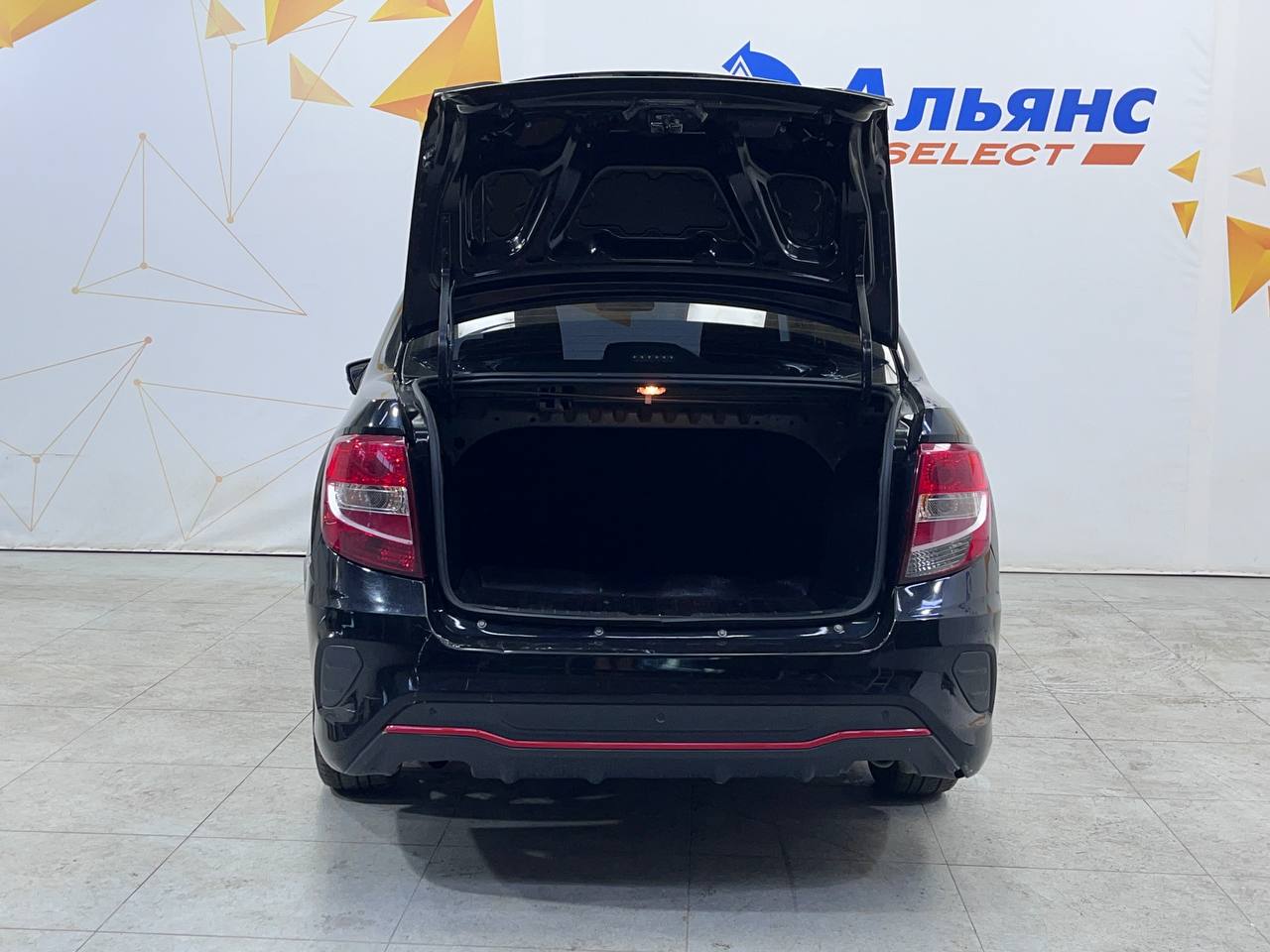 LADA GRANTA