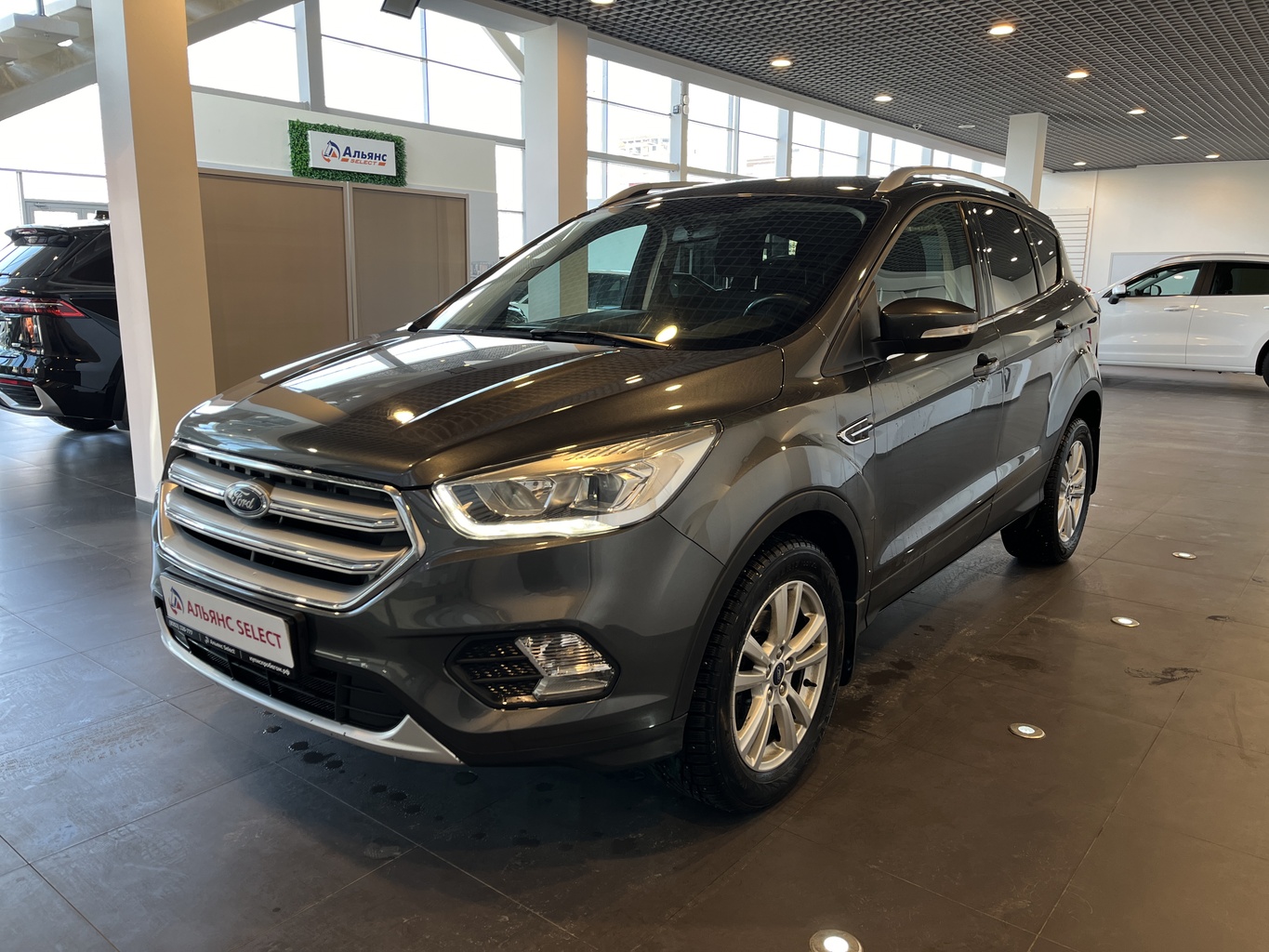 FORD KUGA