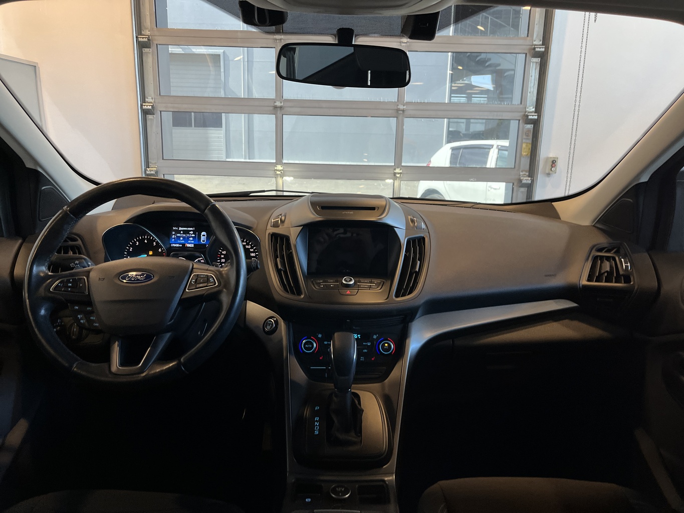 FORD KUGA