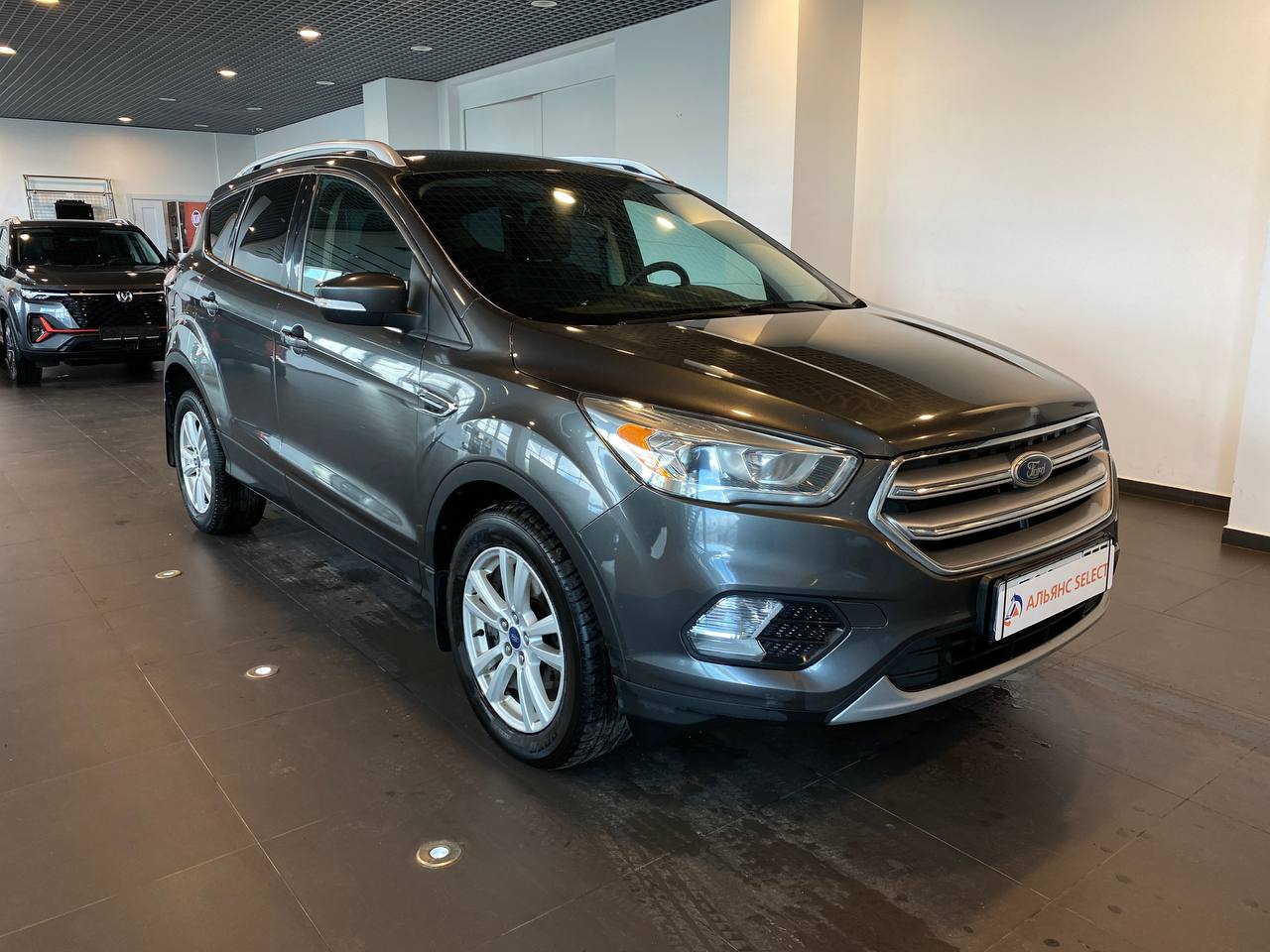 FORD KUGA