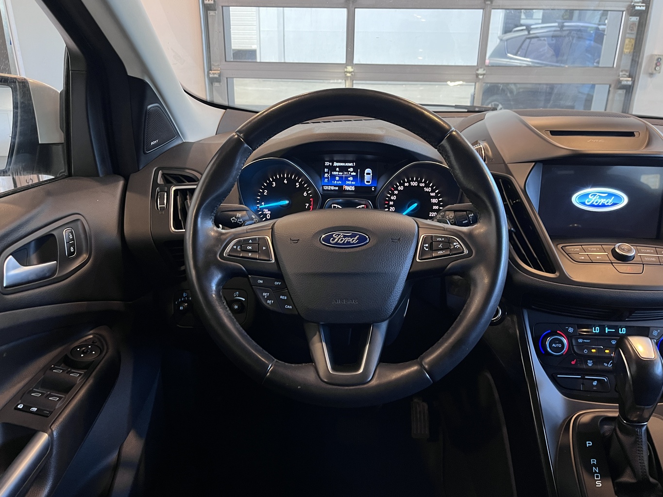 FORD KUGA