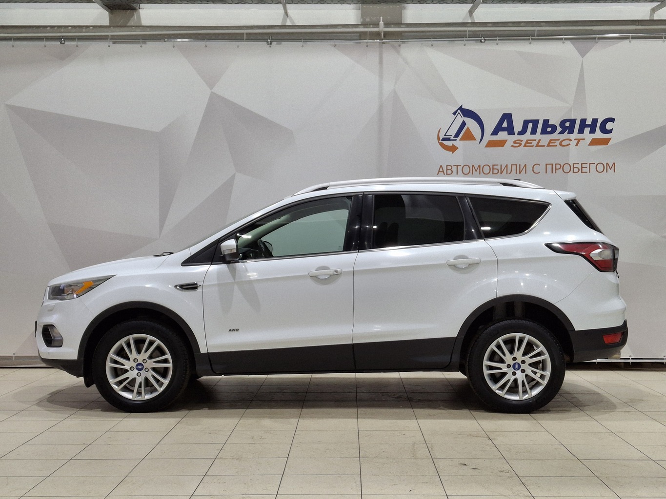 FORD KUGA