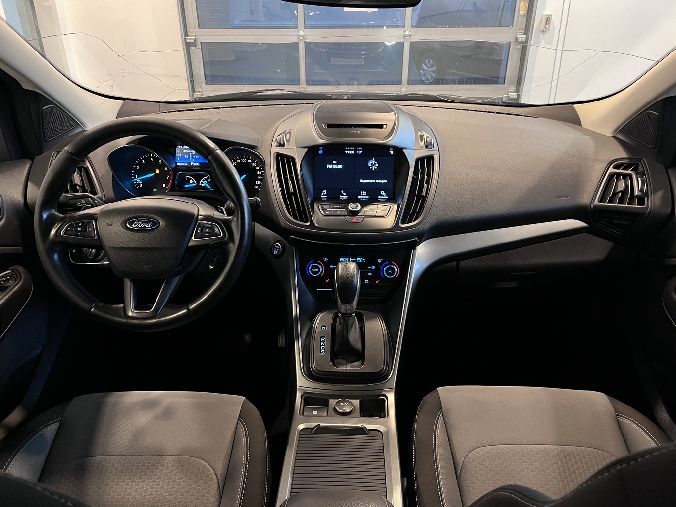 FORD KUGA
