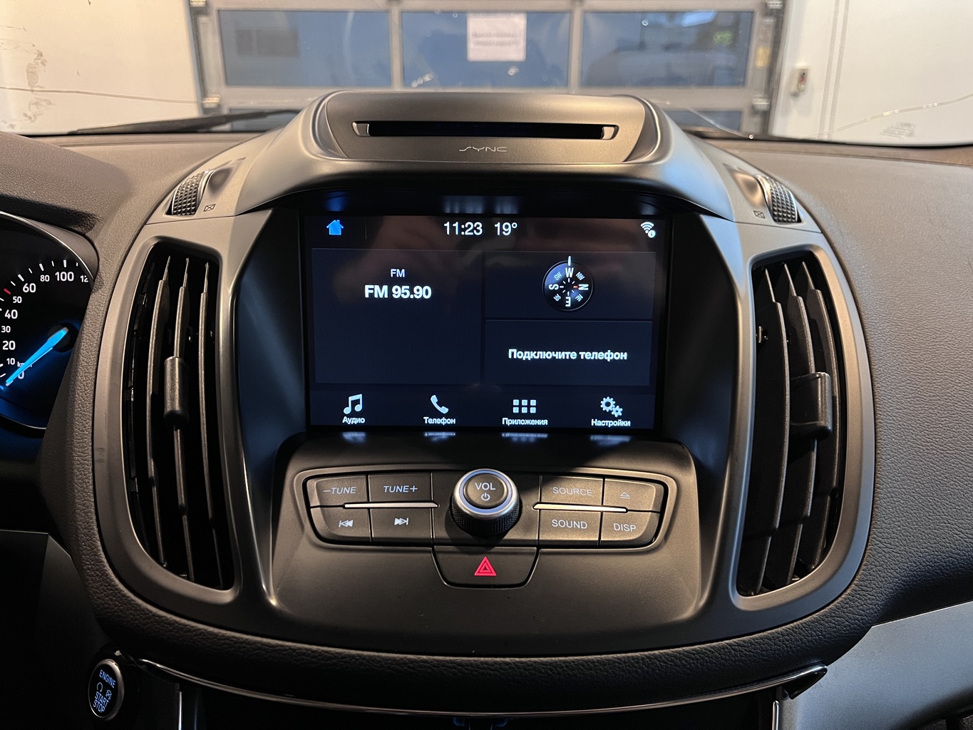 FORD KUGA