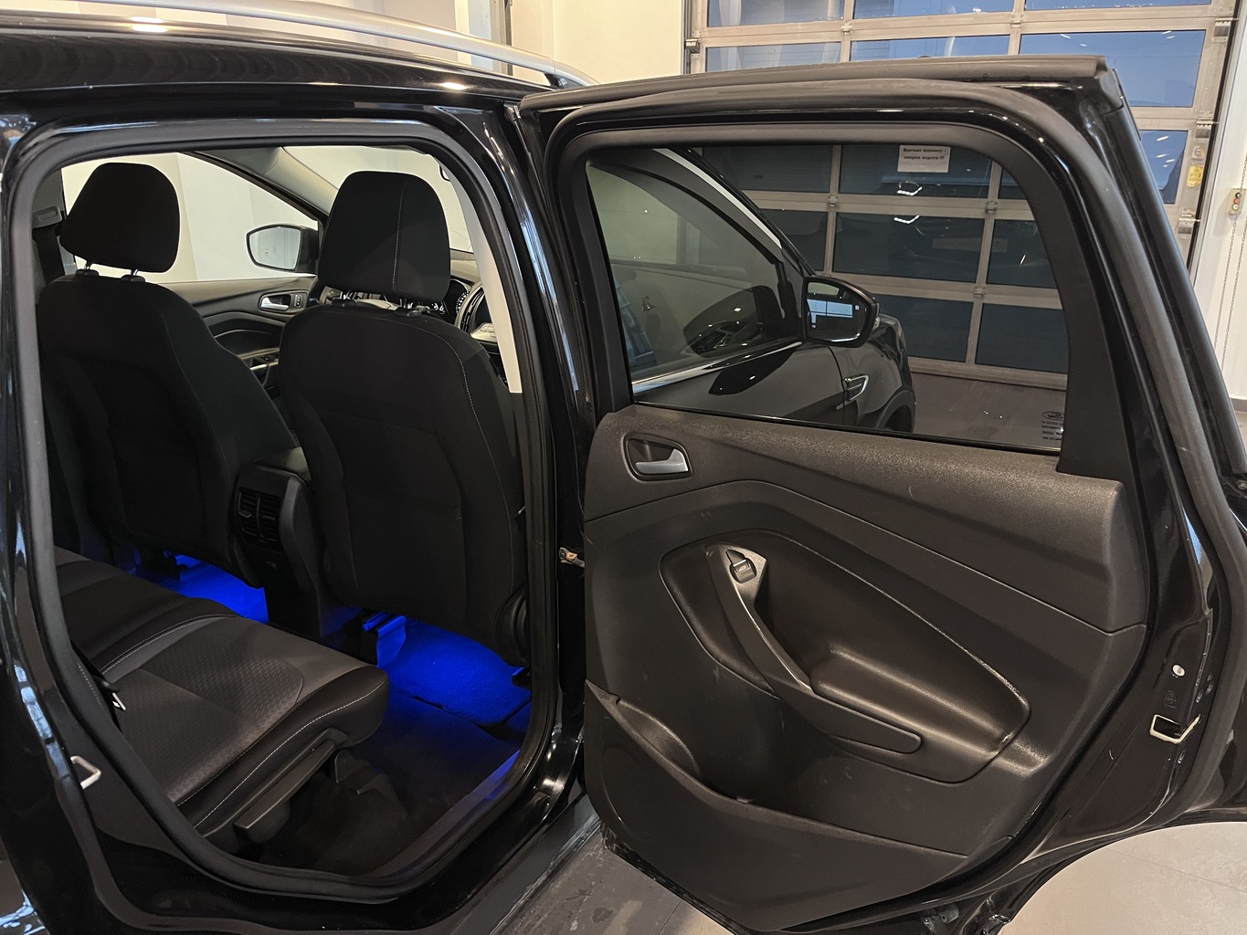 FORD KUGA
