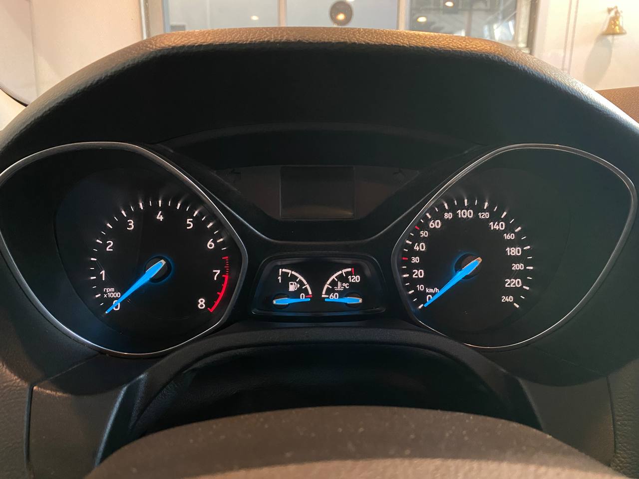 FORD FOCUS