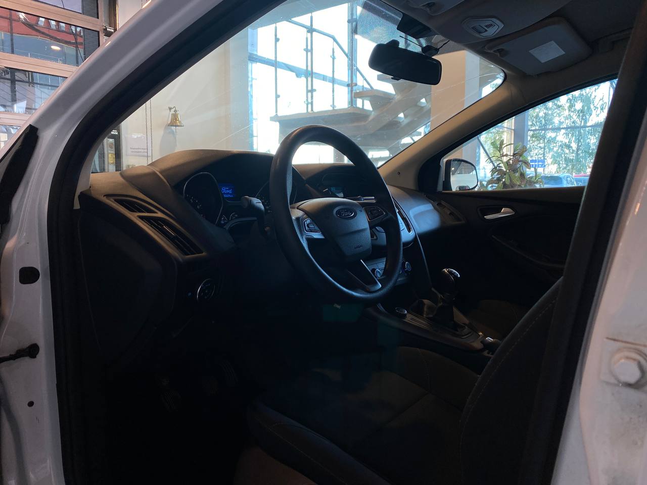 FORD FOCUS