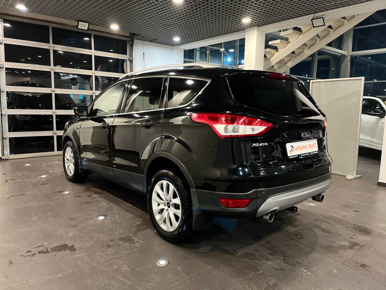 FORD KUGA
