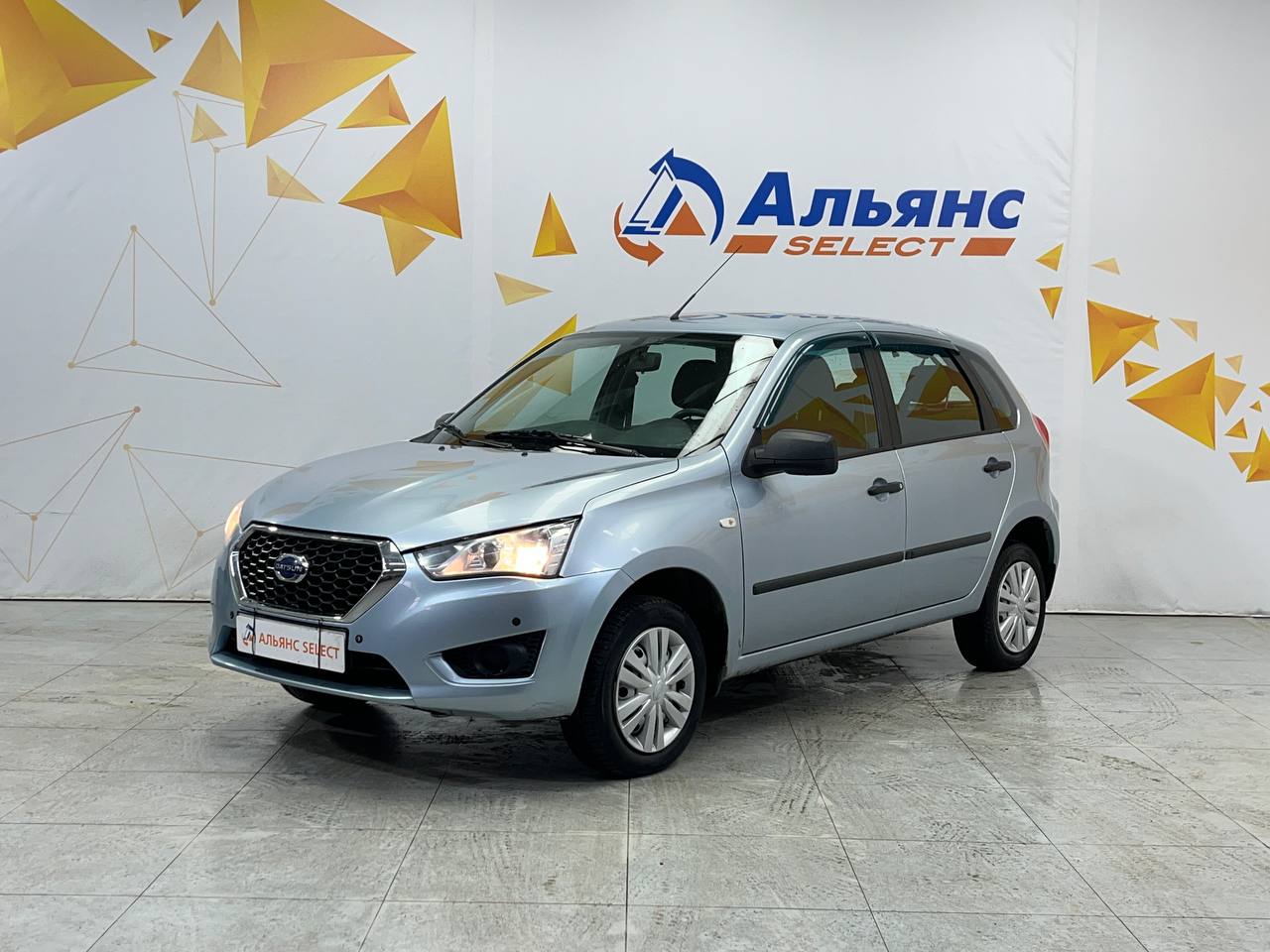 DATSUN MI-DO