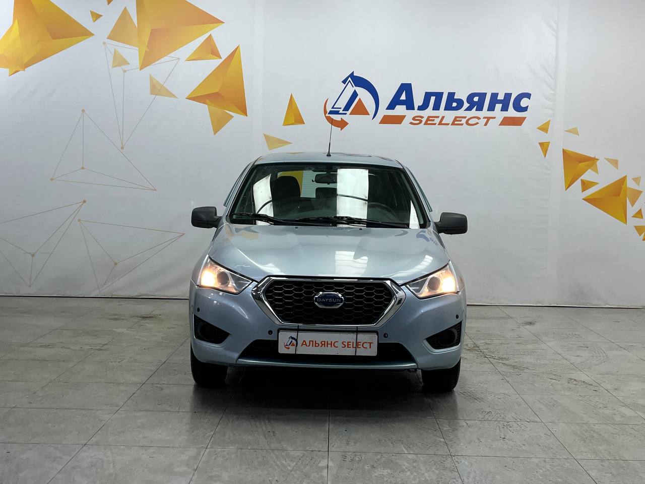 DATSUN MI-DO