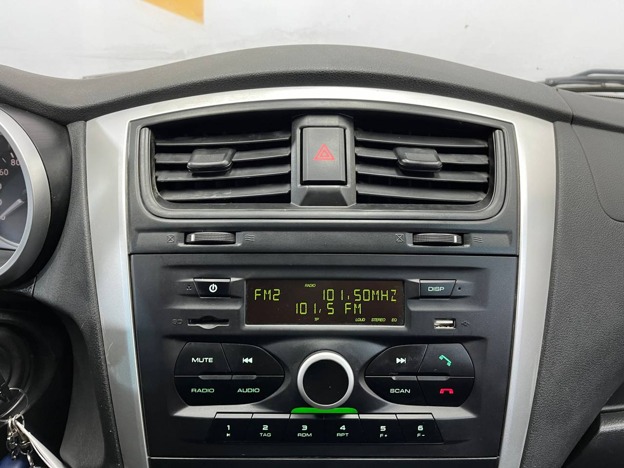 DATSUN MI-DO