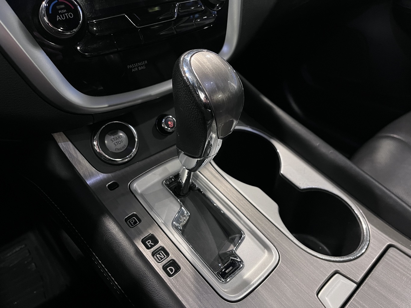 NISSAN MURANO Z52
