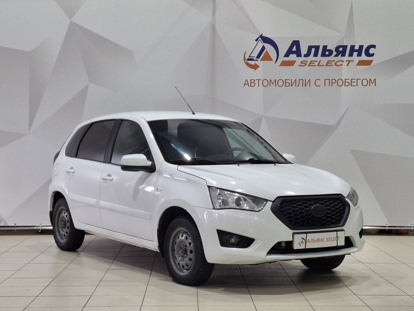 DATSUN MI-DO