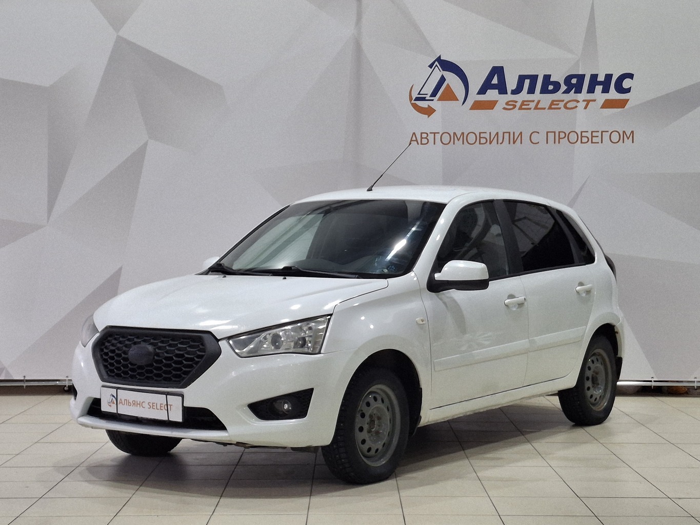 DATSUN MI-DO