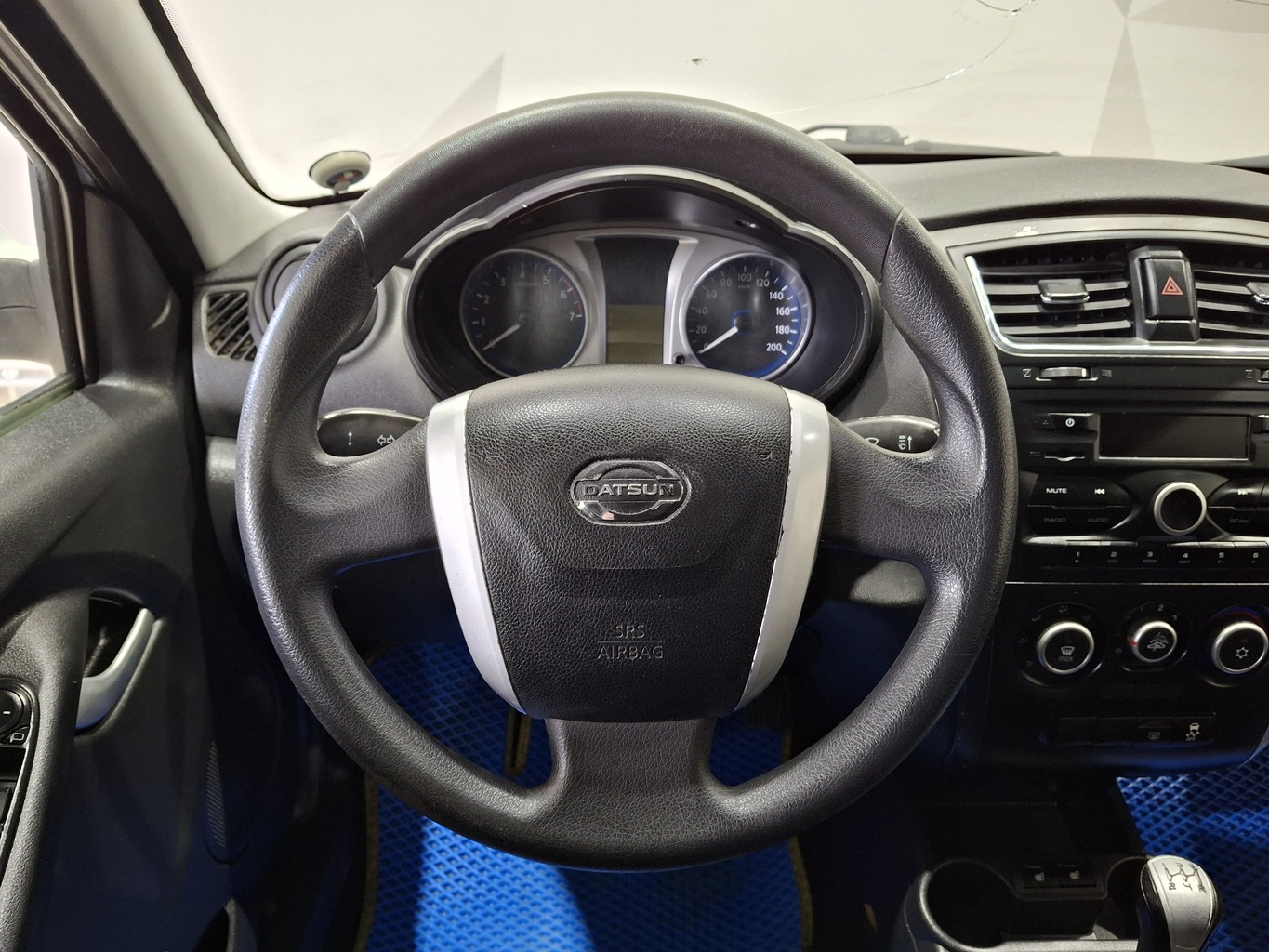 DATSUN MI-DO
