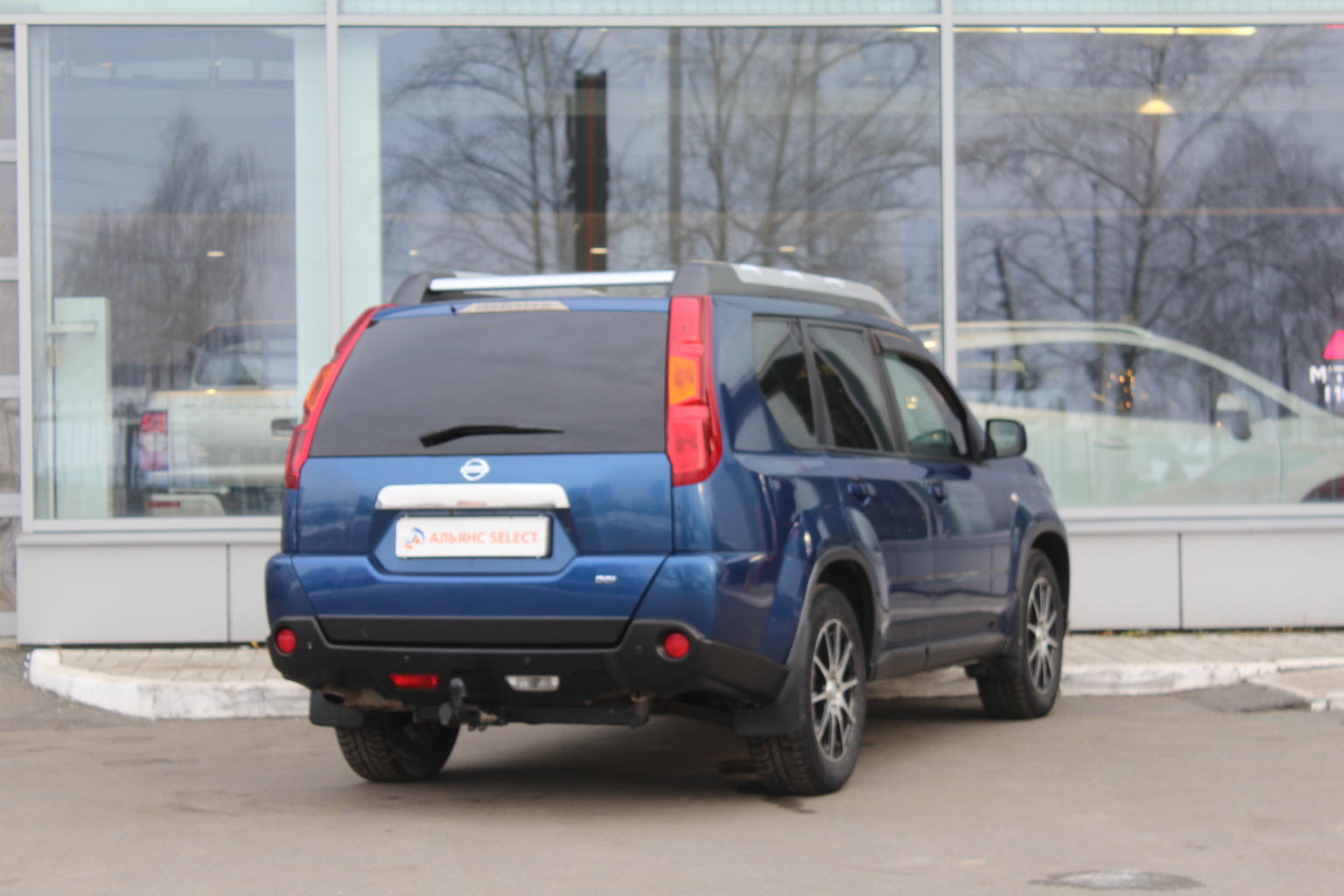 NISSAN X-TRAIL