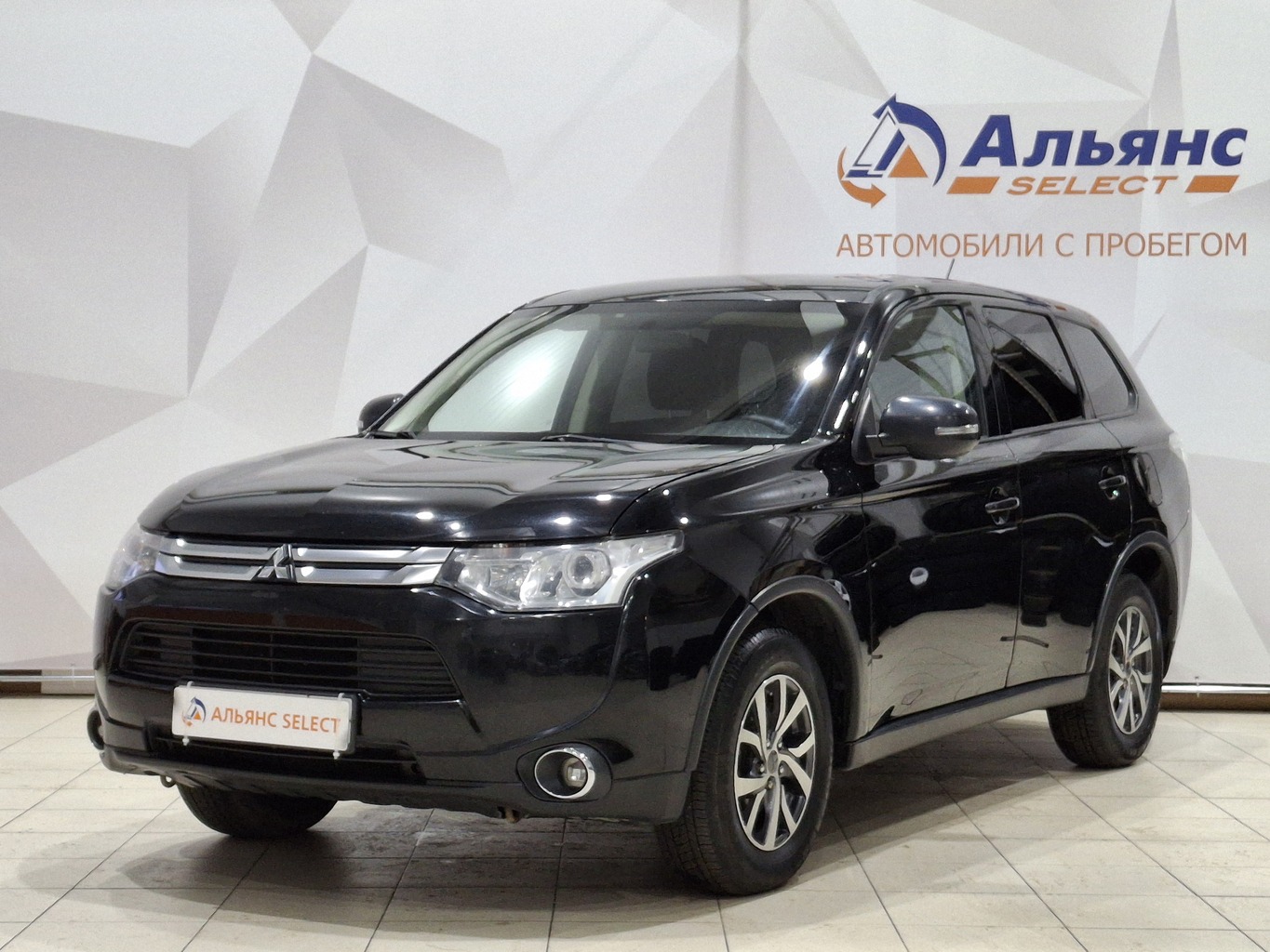 MITSUBISHI OUTLANDER