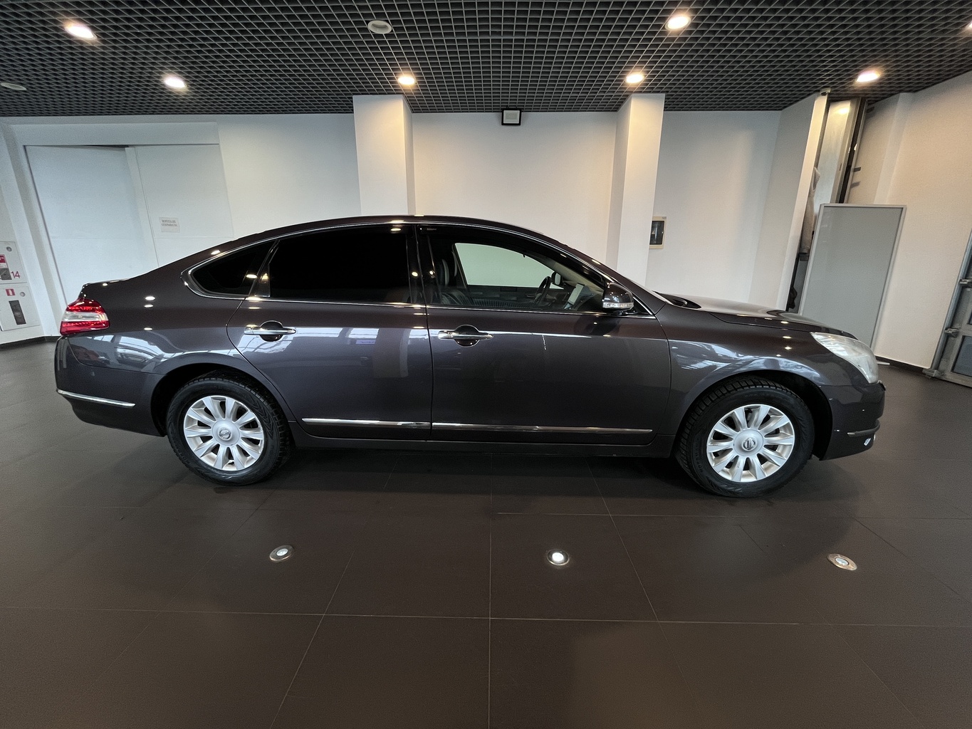 NISSAN TEANA