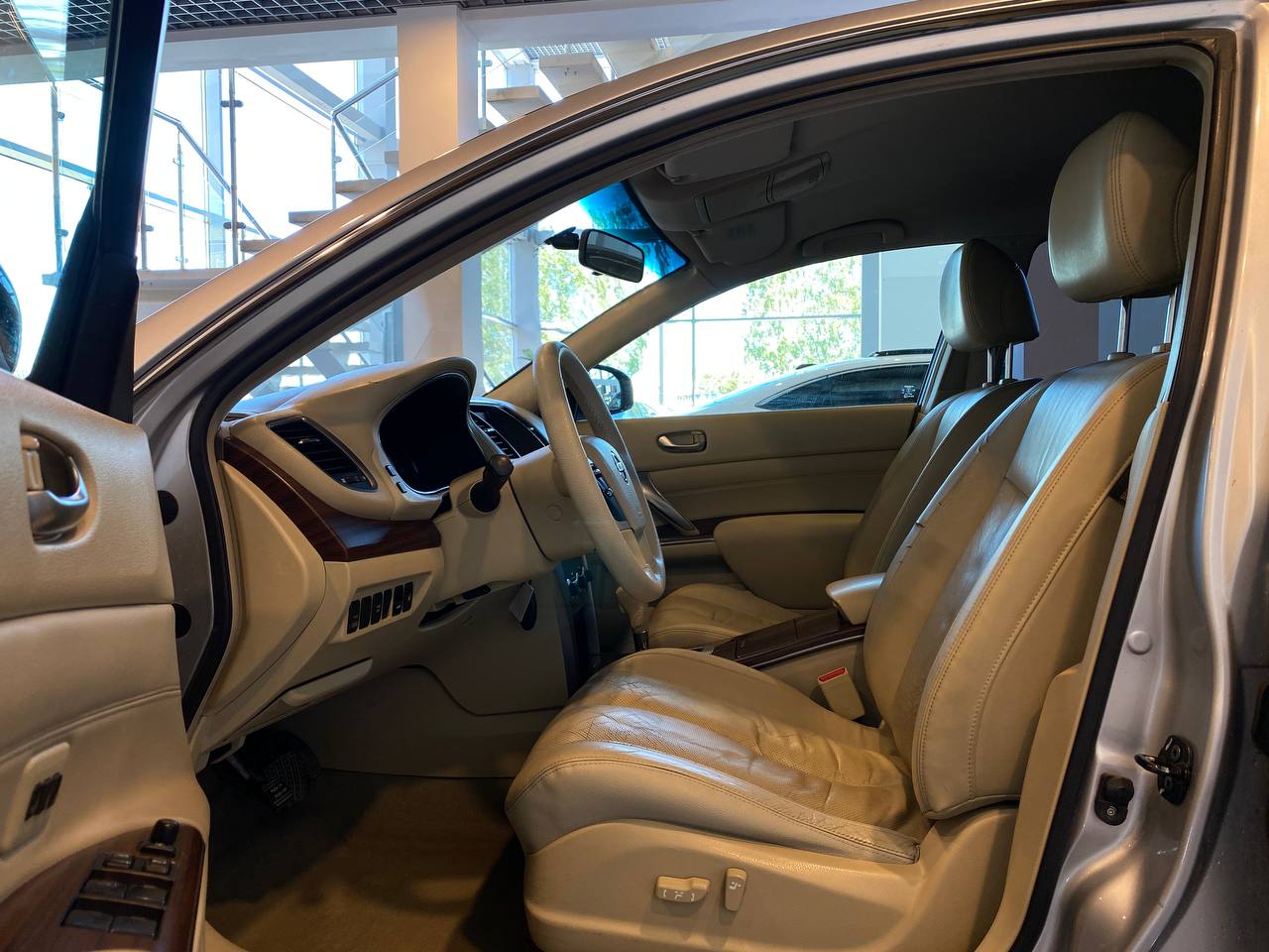 NISSAN TEANA