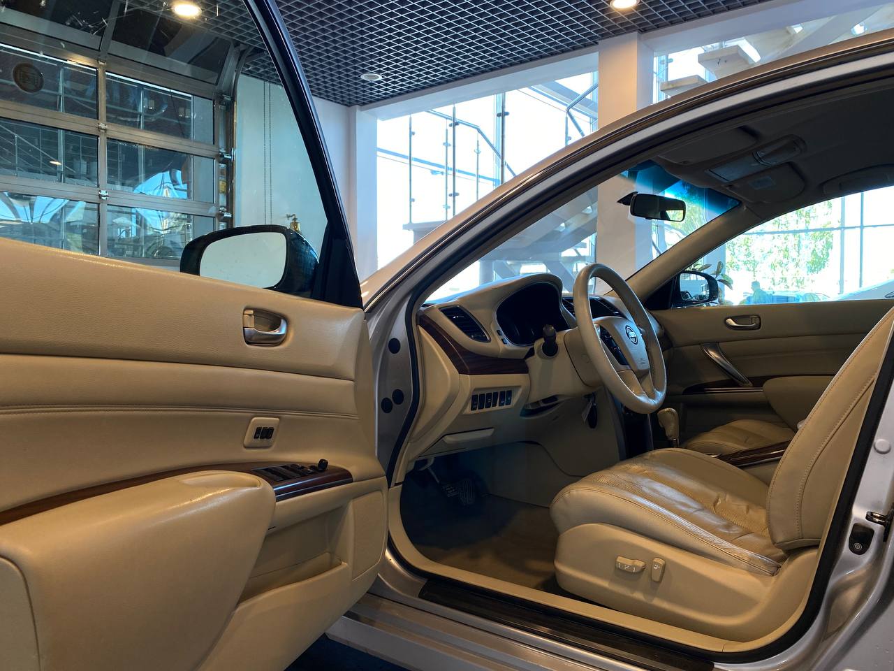 NISSAN TEANA