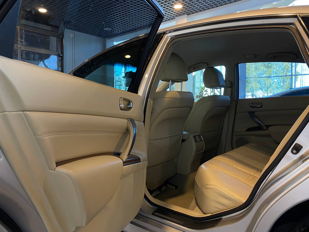 NISSAN TEANA