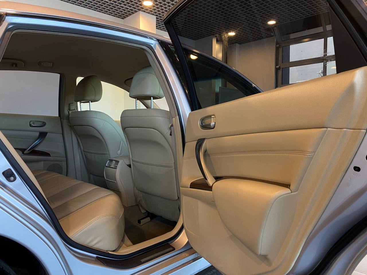 NISSAN TEANA