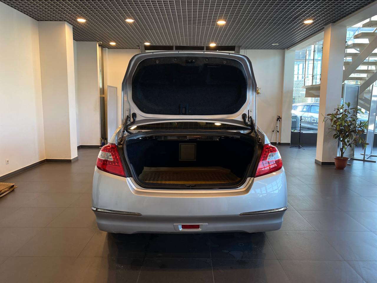 NISSAN TEANA