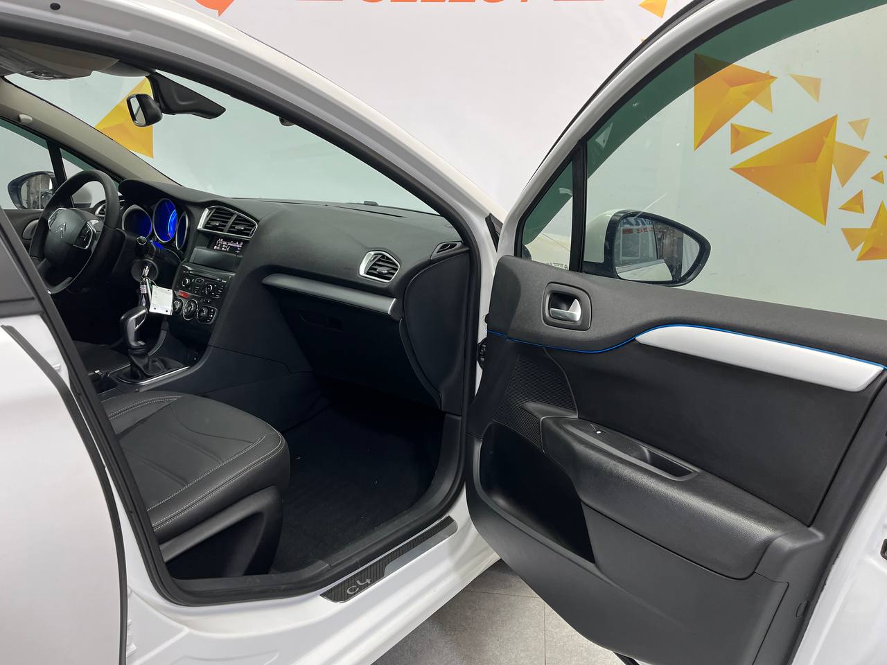 CITROEN C4
