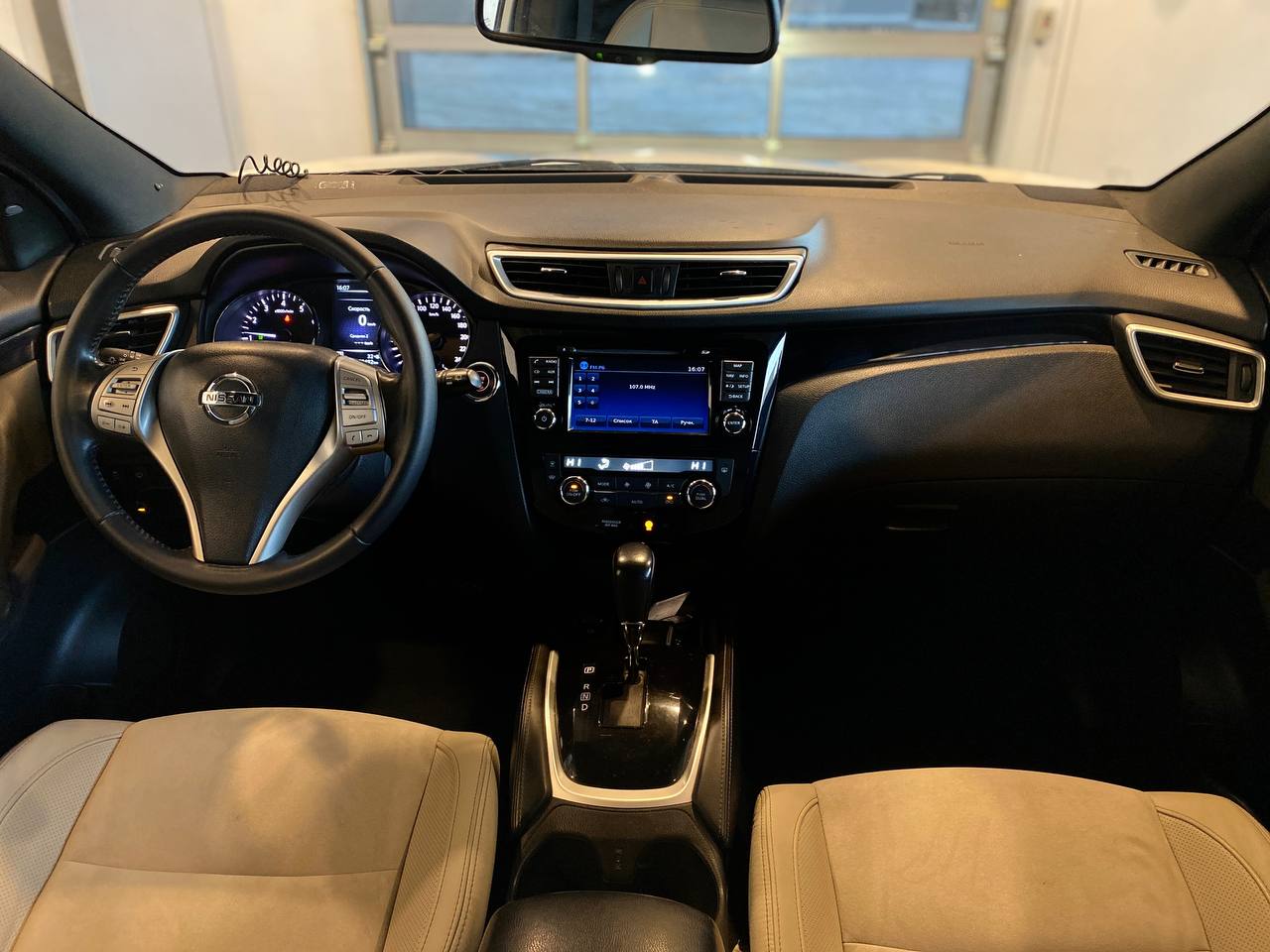 NISSAN QASHQAI