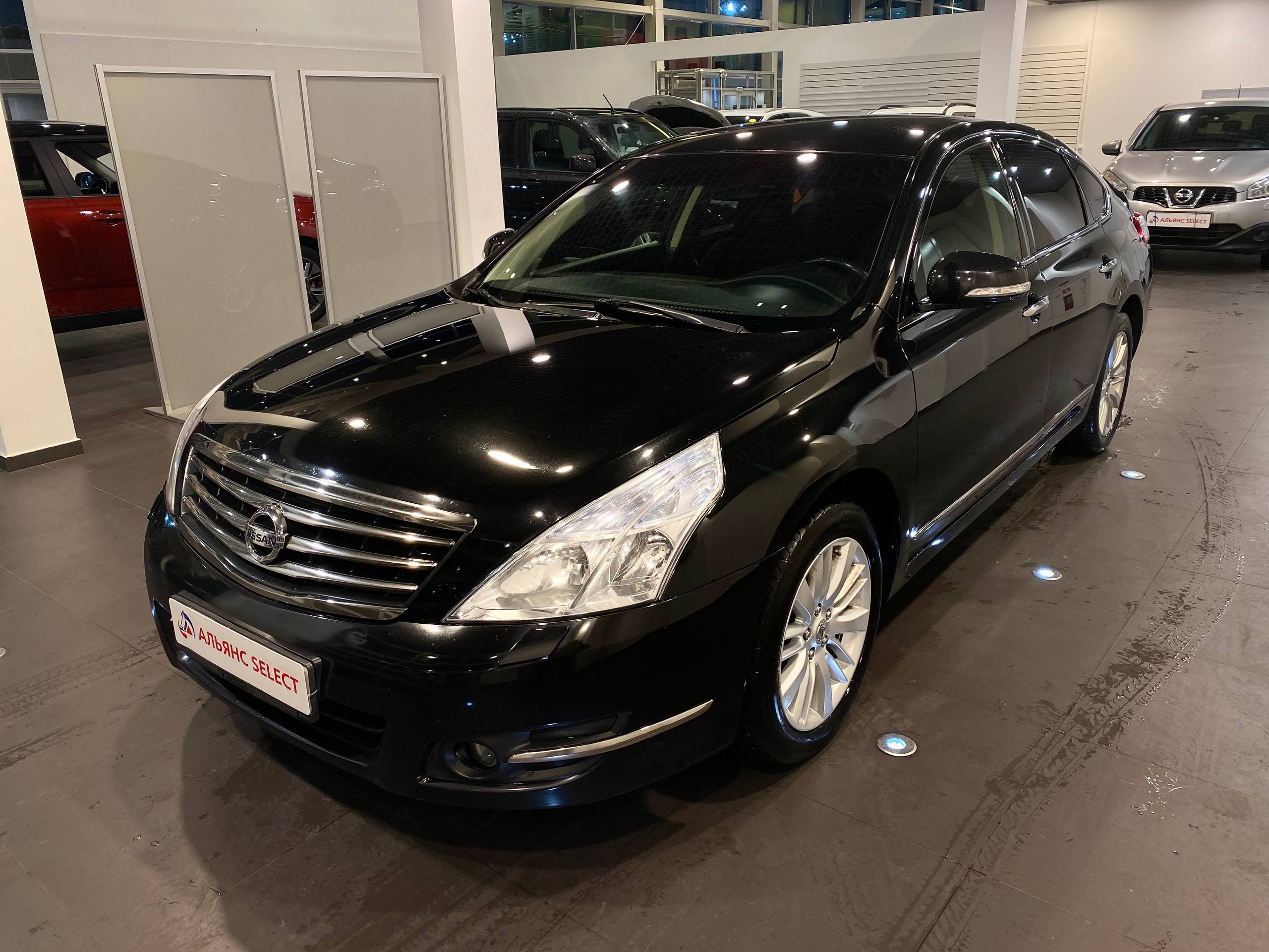 NISSAN TEANA