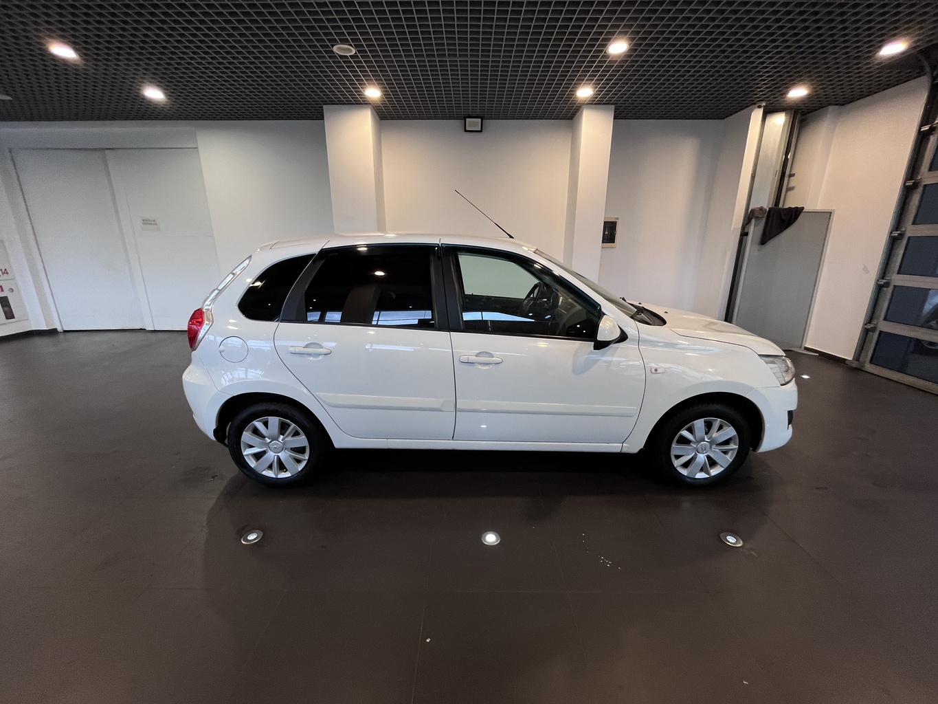 DATSUN MI-DO