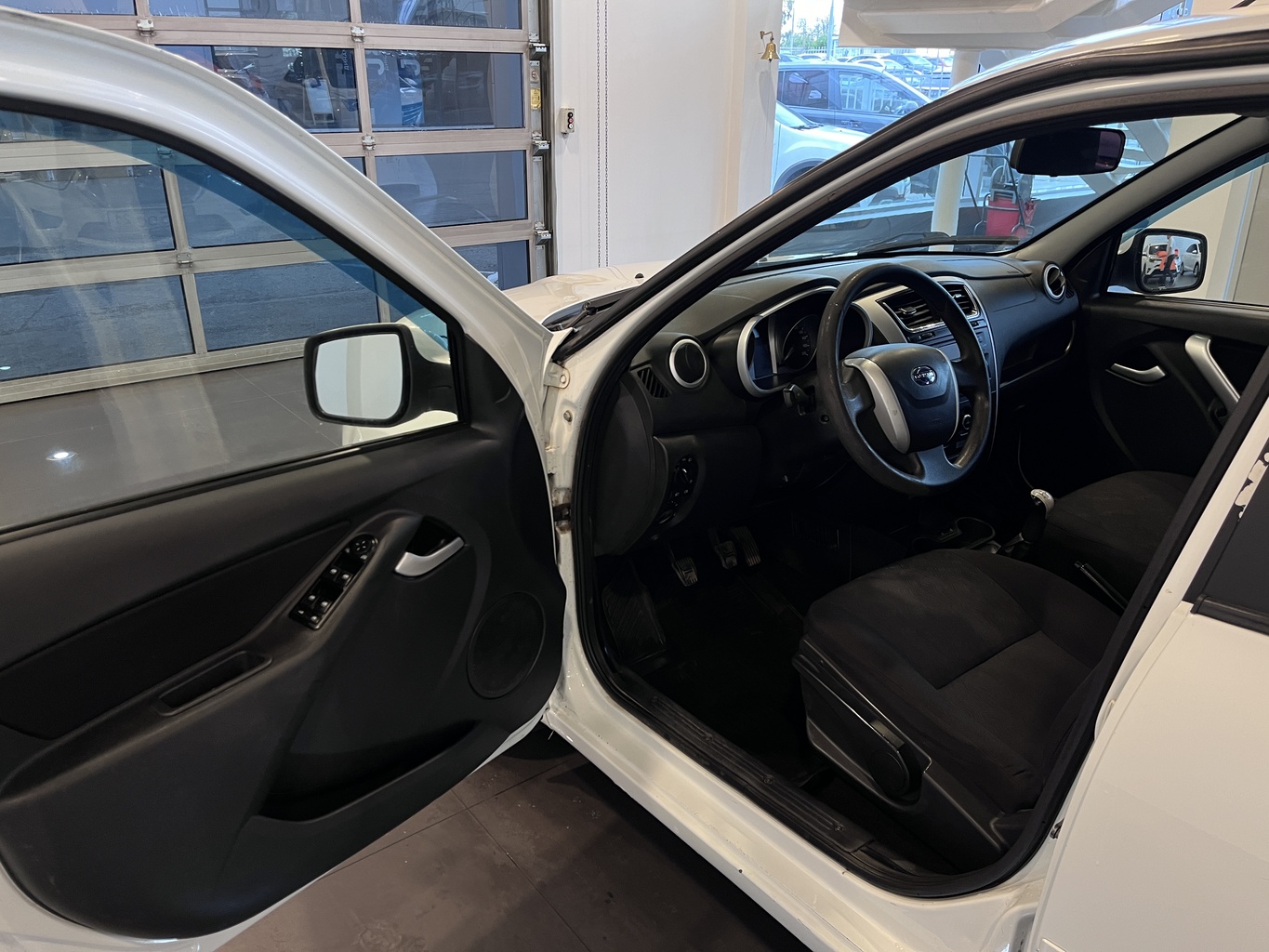 DATSUN MI-DO