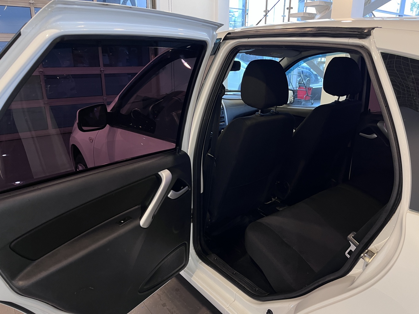 DATSUN MI-DO