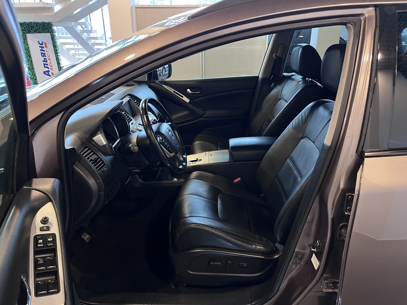 NISSAN MURANO Z52