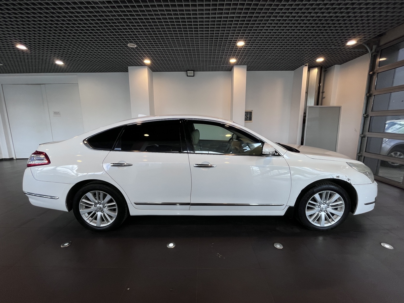 NISSAN TEANA