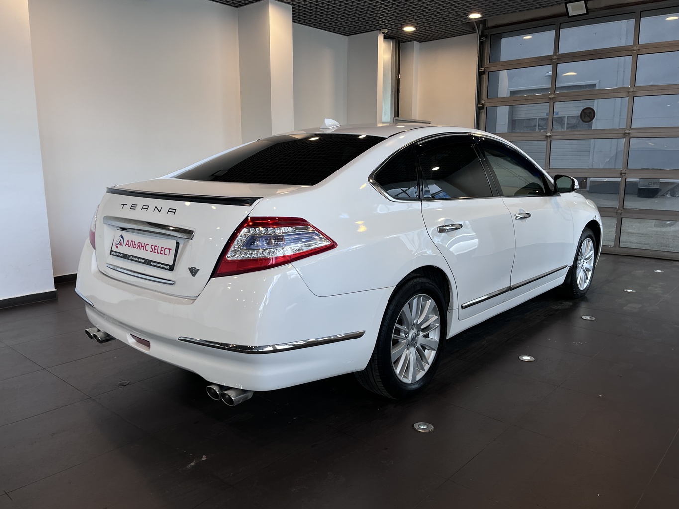 NISSAN TEANA