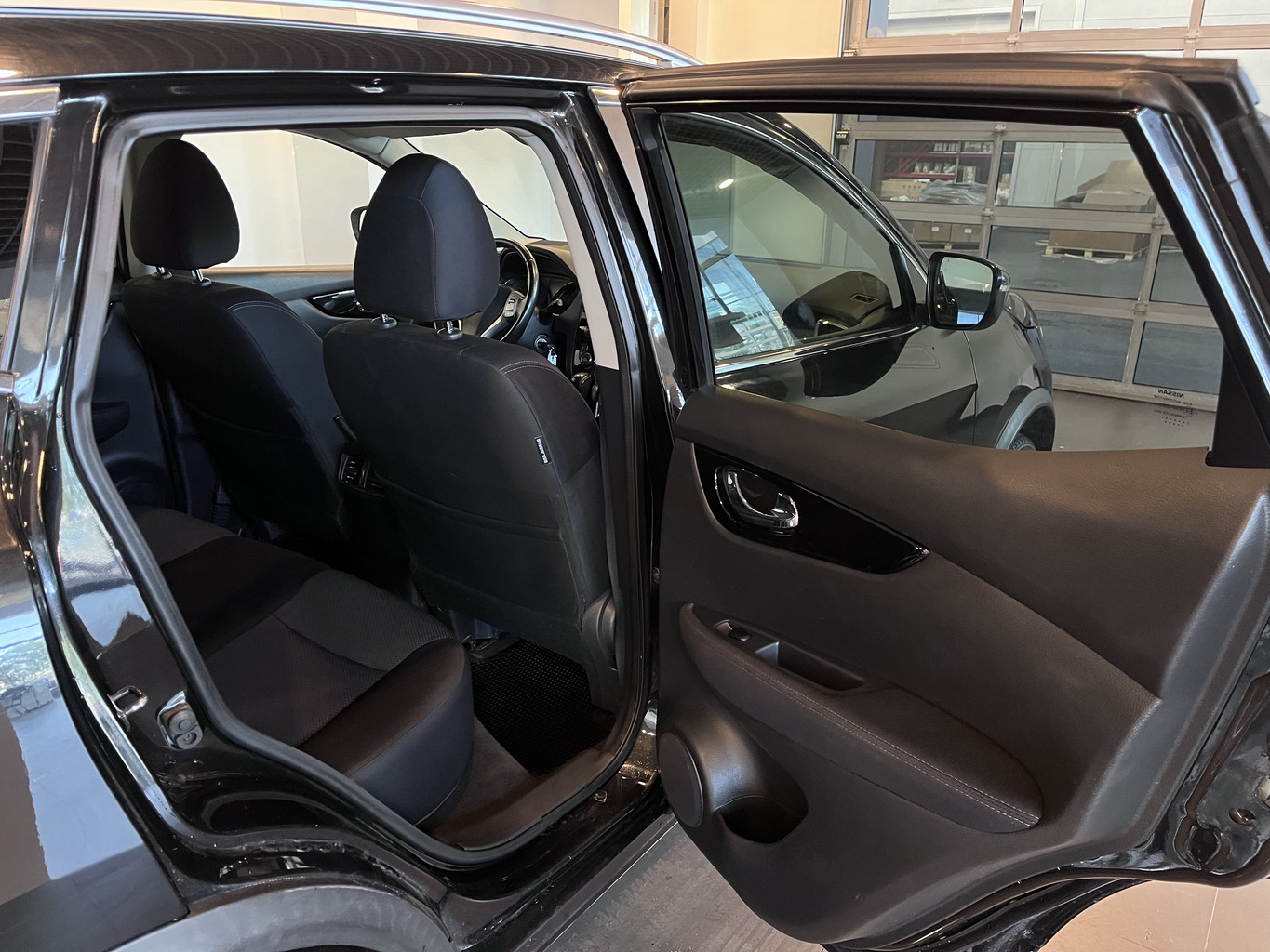 NISSAN QASHQAI