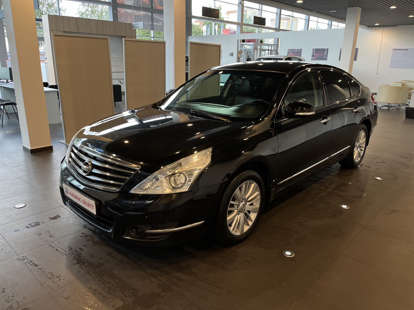 NISSAN TEANA