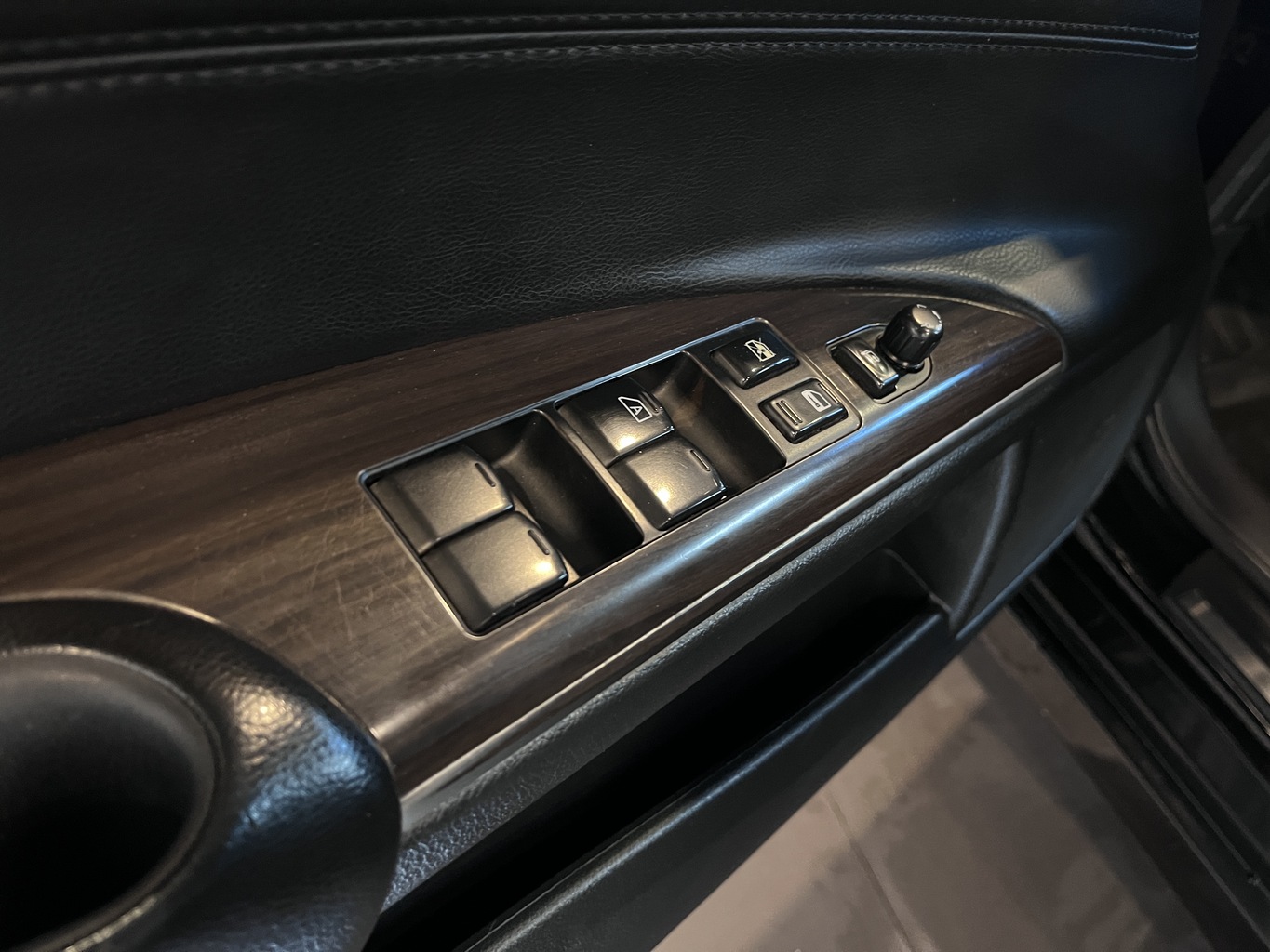 NISSAN TEANA