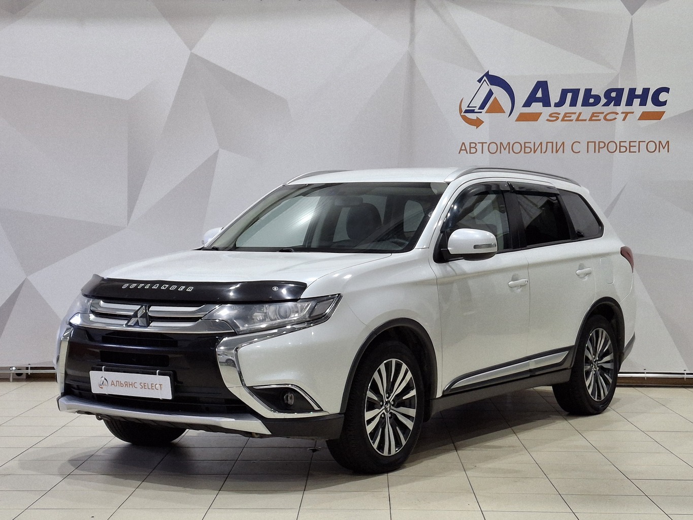 MITSUBISHI OUTLANDER