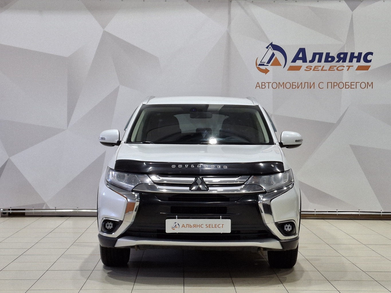MITSUBISHI OUTLANDER